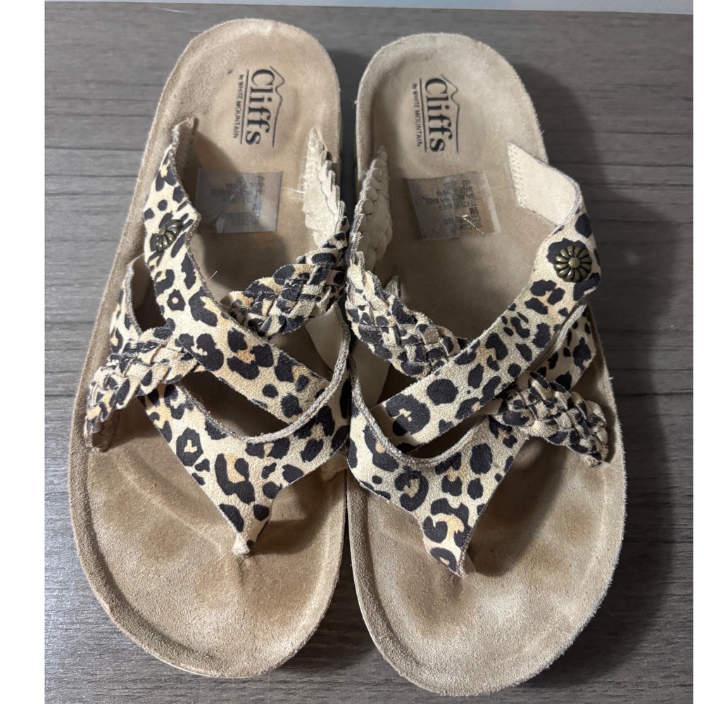Cliffs White Mountain Banksy Leopard Print Comfort Sandals Size 9